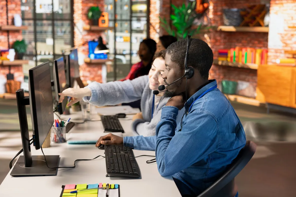 Improve your customer experience with Adminie Customer Support Agent